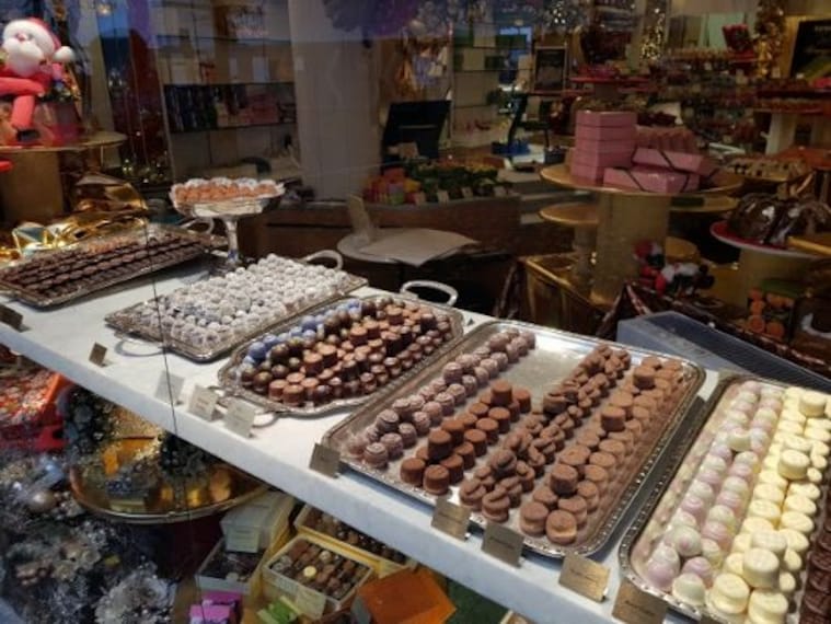 Shop for Swiss Chocolates-5